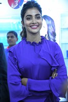 Pooja Hegde Launches Samsung Galaxy Note 9 Mobile